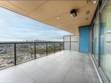 Office / Den Photo of 1301 4880 Lougheed Highway, Burnaby, BC