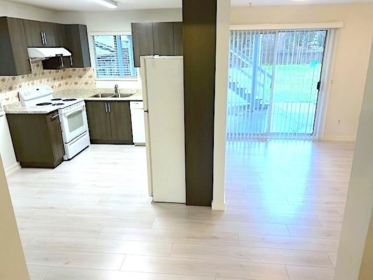 Outdoor Kitchen Photo of 15110 95a Avenue, Surrey, BC