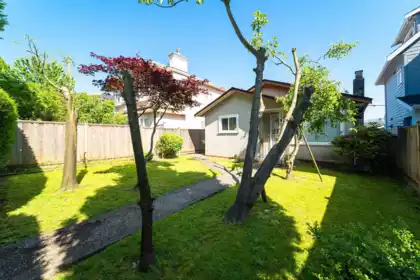 3089 E 1st Avenue, Vancouver, BC, Grandview Woodland — 3 bed single family residence for sale