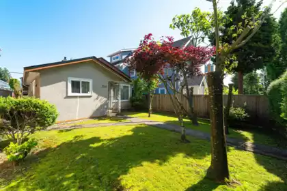 3089 E 1st Avenue, Vancouver, BC, Vancouver — Single Family Residence for sale