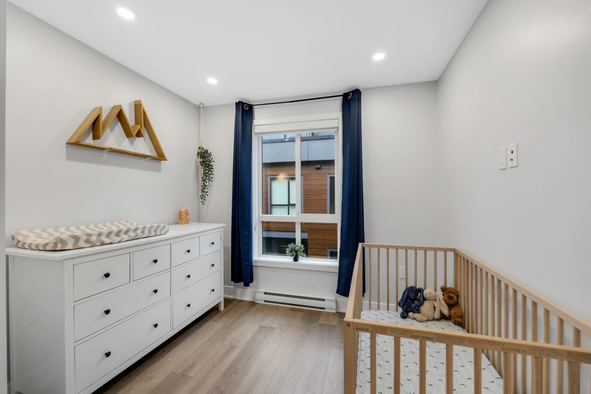 Primary Bedroom Photo of 202 37842 Third Avenue, Squamish, BC