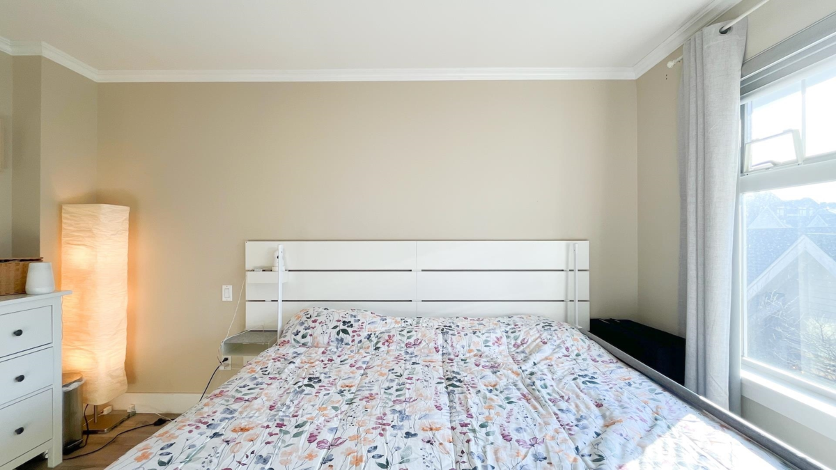 Basement Recreation Room Photo of 214 Brookes Street, New Westminster, BC