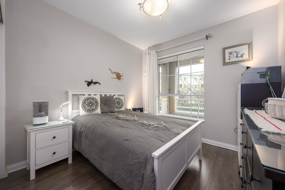 Basement Recreation Room Photo of 204 2995 Princess Crescent, Coquitlam, BC