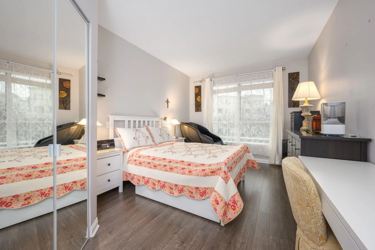 Guest Bathroom Photo of 204 2995 Princess Crescent, Coquitlam, BC