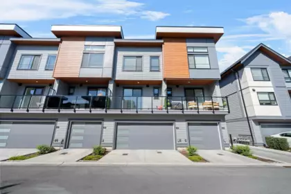 23 30530 Cardinal Avenue, Abbotsford, BC, Abbotsford — Townhouse for sale