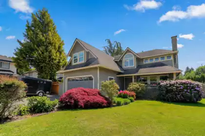 14860 82a Avenue, Surrey, BC, Bear Creek Green Timbers — 6 bed single family residence for sale