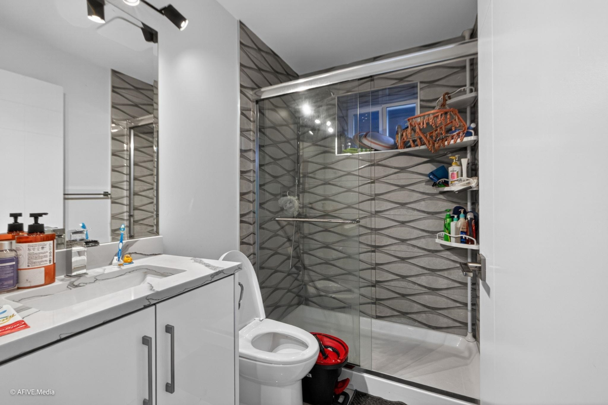 Bedroom 4 Photo of 1052 E 50th Avenue, Vancouver, BC