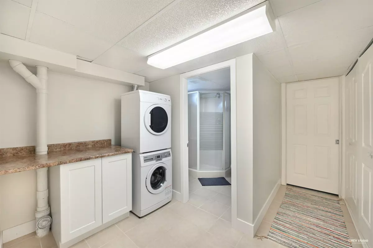 Backyard Photo of 13671 16 Avenue, Surrey, BC