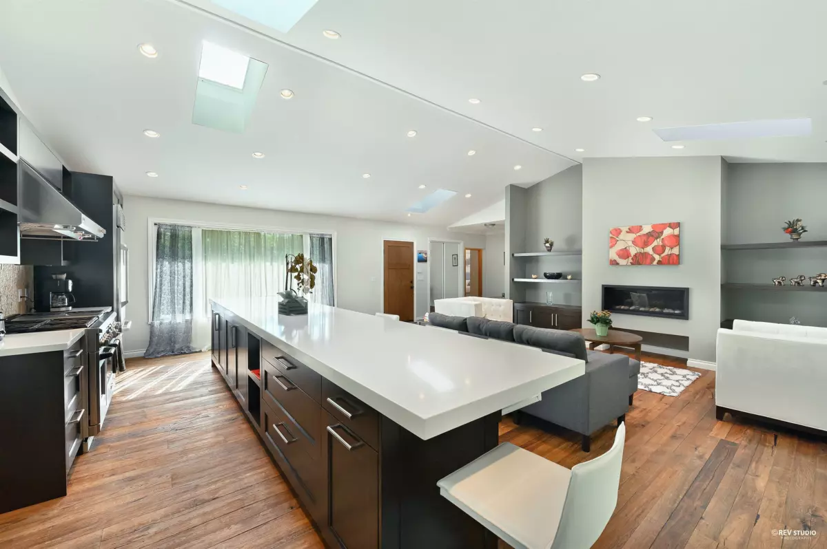 Office / Den Photo of 13671 16 Avenue, Surrey, BC