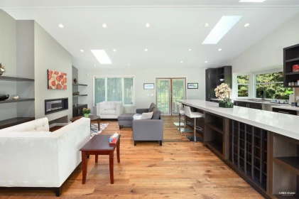 Breakfast Nook Photo of 13671 16 Avenue, Surrey, BC