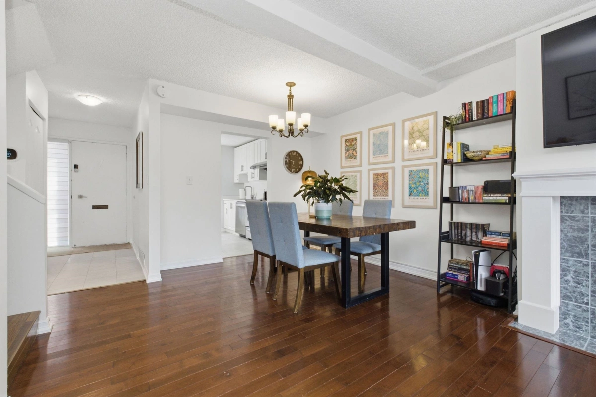 Kitchen Island Photo of 2969 Mira Place, Burnaby, BC