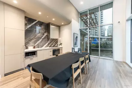 1009 5685 Halley Avenue, Burnaby, BC, Burnaby — Apartment/Condo for sale