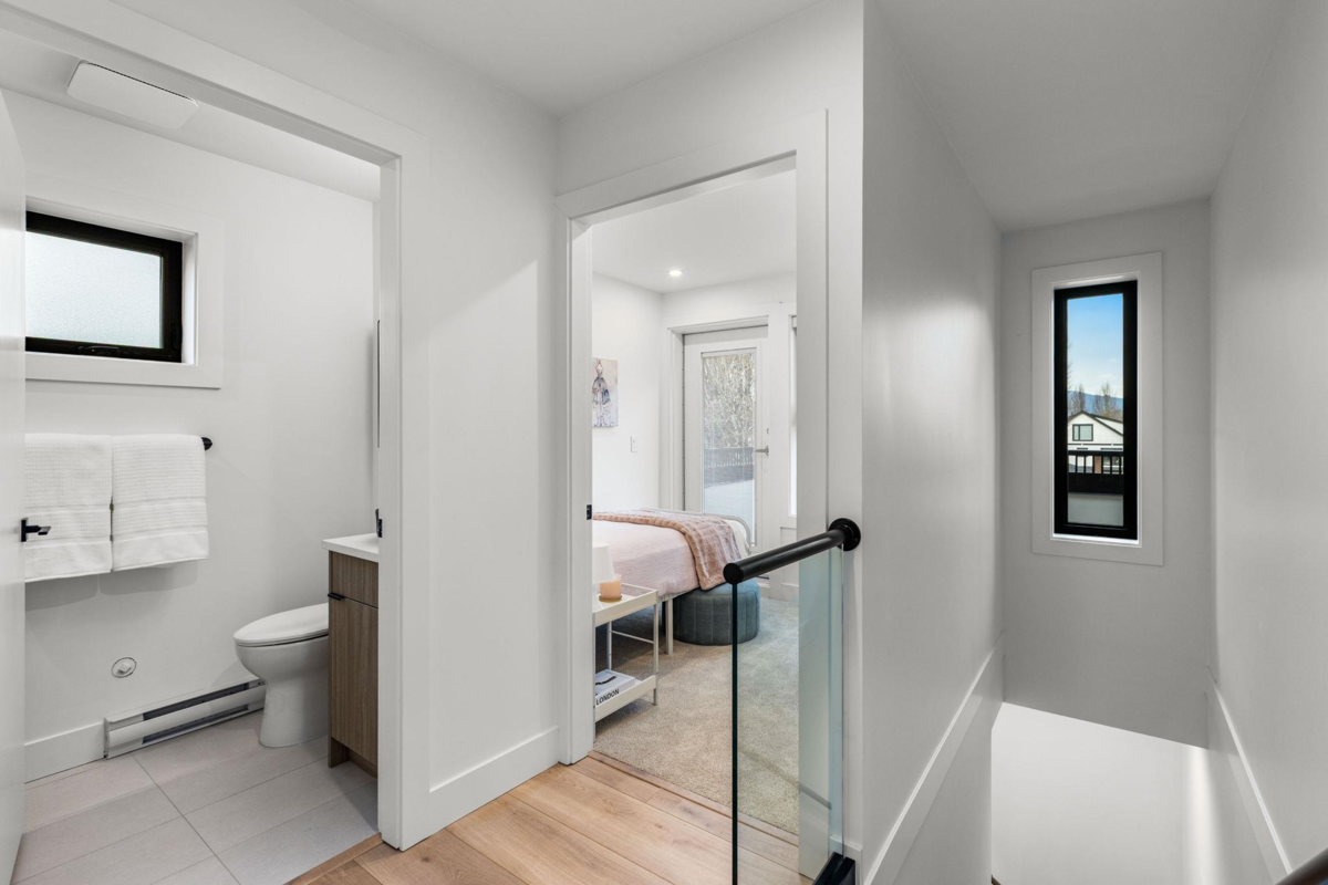 Hallway Photo of 2632 Ward Street, Vancouver, BC