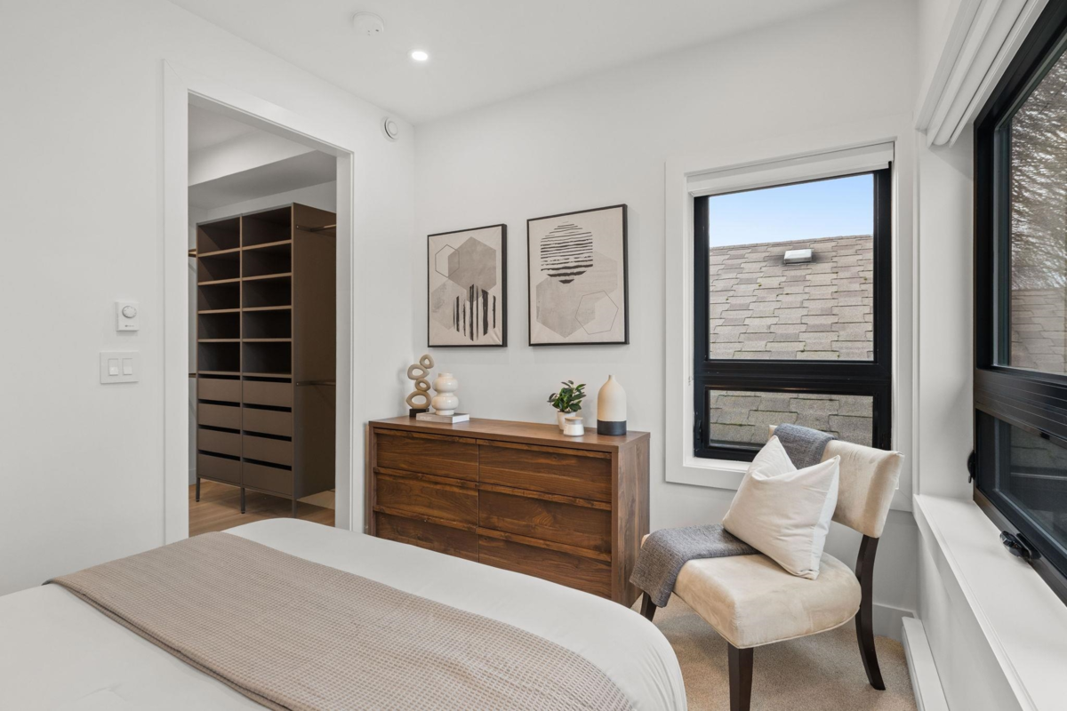 Office / Den Photo of 2632 Ward Street, Vancouver, BC