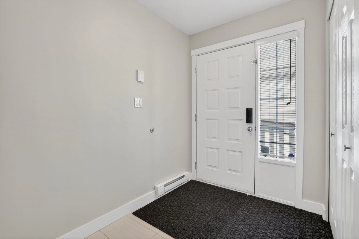 Loft / Bonus Room Photo of 11 2733 Parkway Drive, Surrey, BC