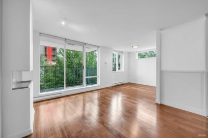 Powder Room Photo of 409 328 E 11th Avenue, Vancouver, BC
