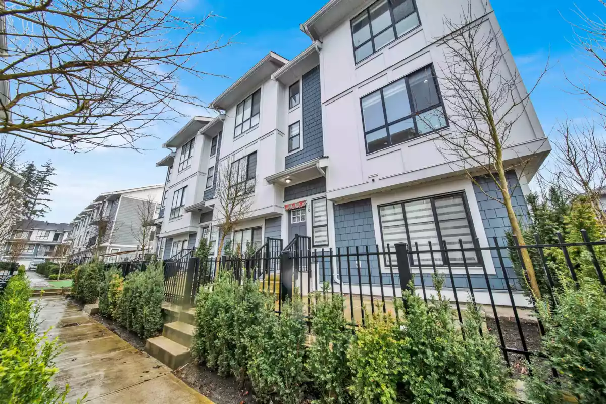 Backyard Photo of 19 11556 72a Avenue, Delta, BC