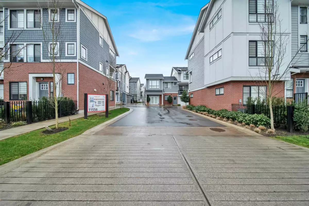 Hot Tub / Spa Photo of 19 11556 72a Avenue, Delta, BC