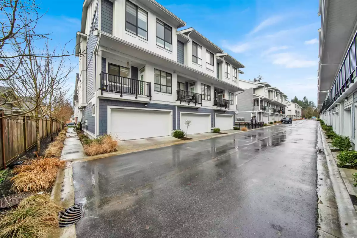 Outdoor Patio Photo of 19 11556 72a Avenue, Delta, BC