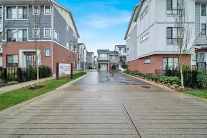 19 11556 72a Avenue, Delta, BC, Nordel — 4 bed townhouse for sale