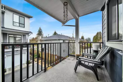 Mudroom Photo of 19 11556 72a Avenue, Delta, BC