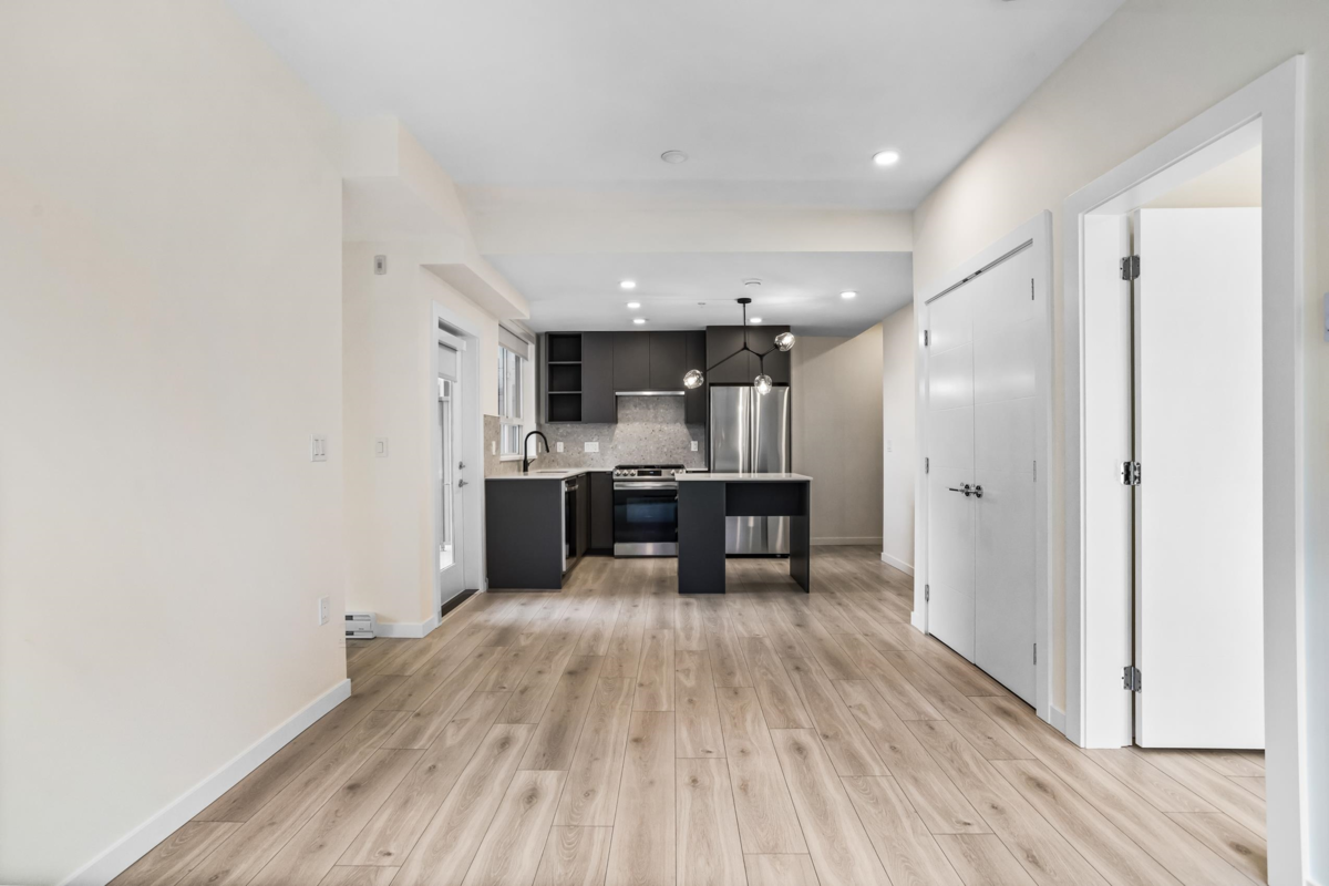 Family Room Photo of 301 7920 206 Street, Langley, BC