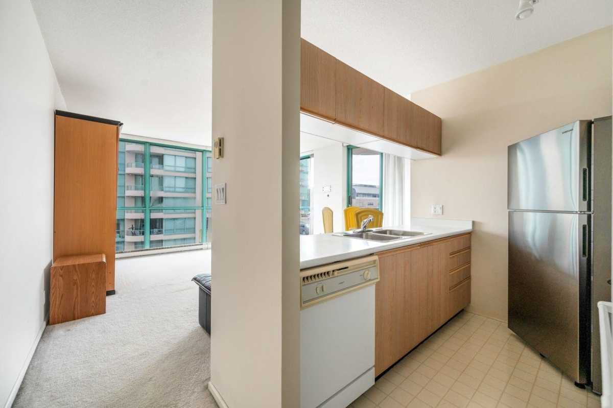 Breakfast Nook Photo of 402 8851 Lansdowne Road, Richmond, BC