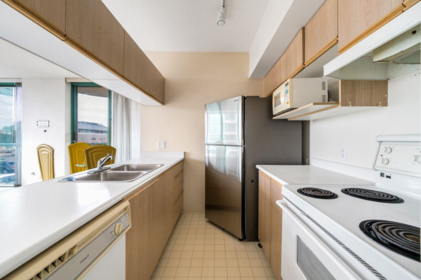 Primary Bedroom Photo of 402 8851 Lansdowne Road, Richmond, BC