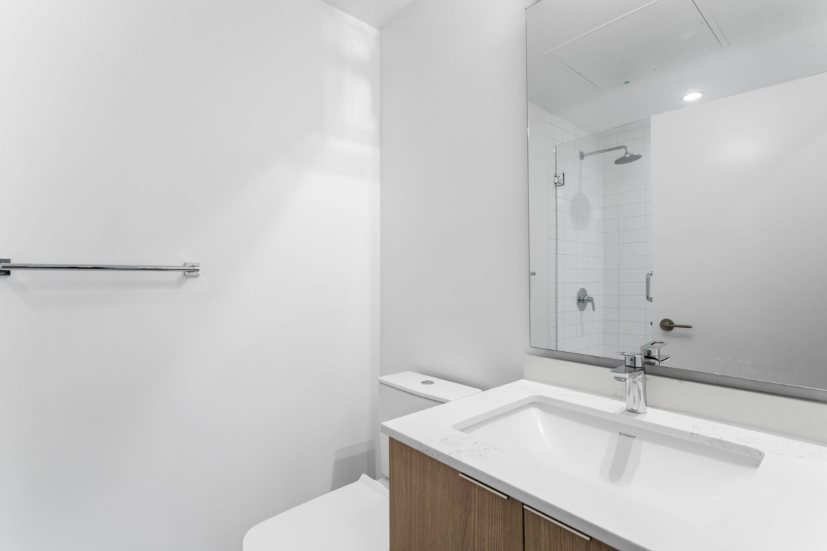 Laundry Room Photo of 201 725 Marine Drive, North Vancouver, BC