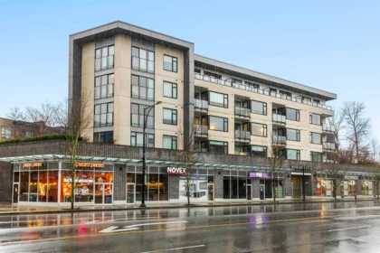 201 725 Marine Drive, North Vancouver, BC, Harbourside — 2 bed apartment/condo for sale