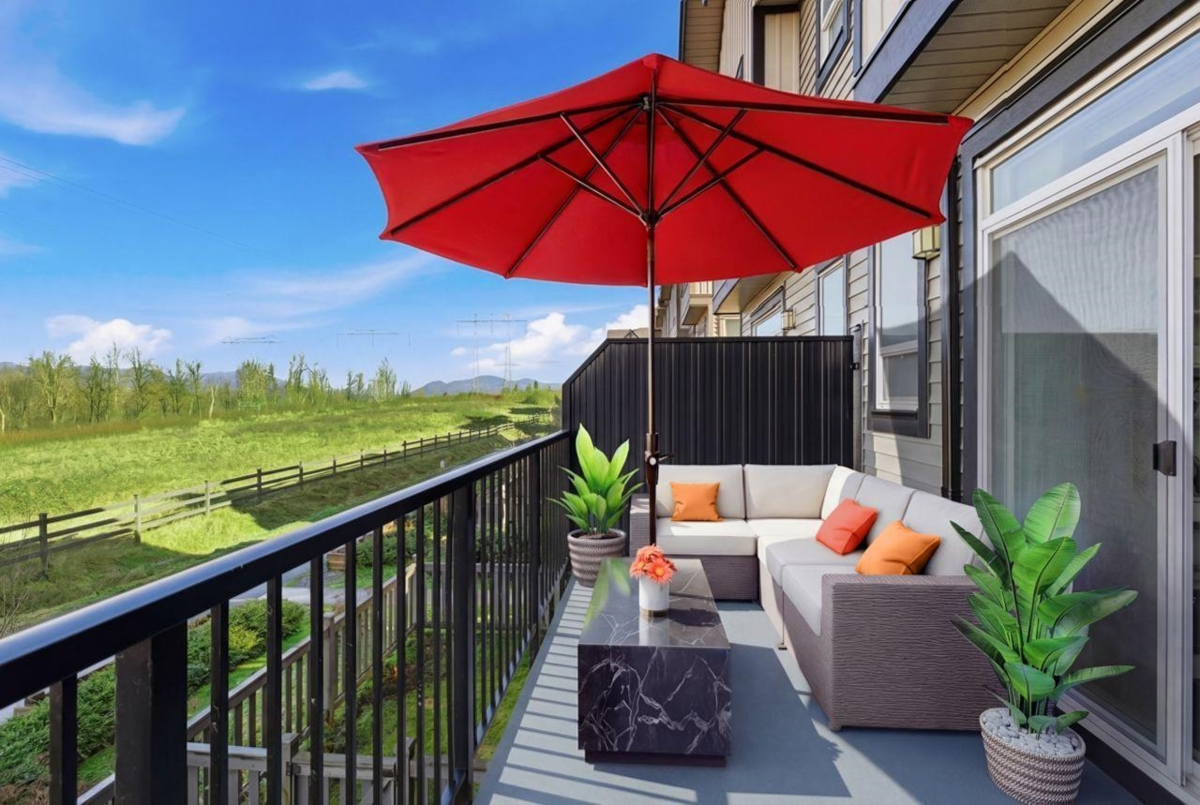 Dining Area Photo of 55 30930 Westridge Place, Abbotsford, BC