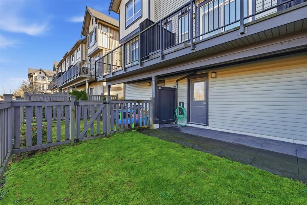 Mudroom Photo of 55 30930 Westridge Place, Abbotsford, BC