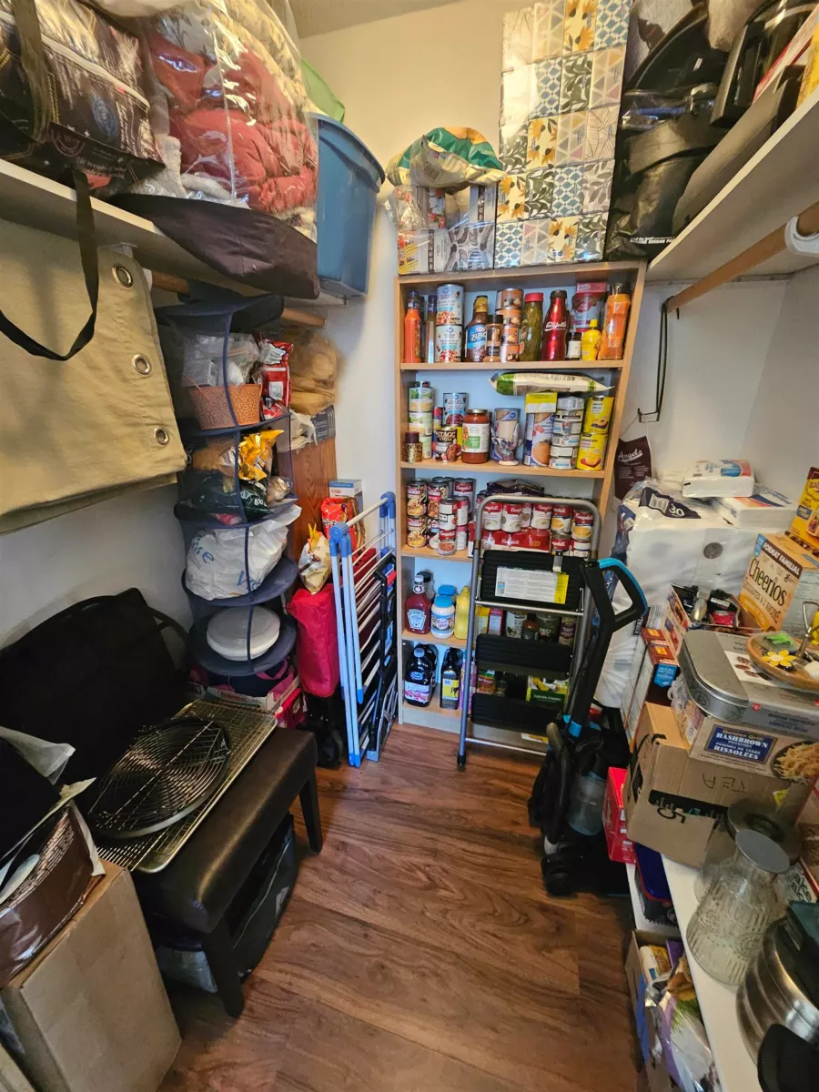 Breakfast Nook Photo of 208 7837 120a Street, Surrey, BC