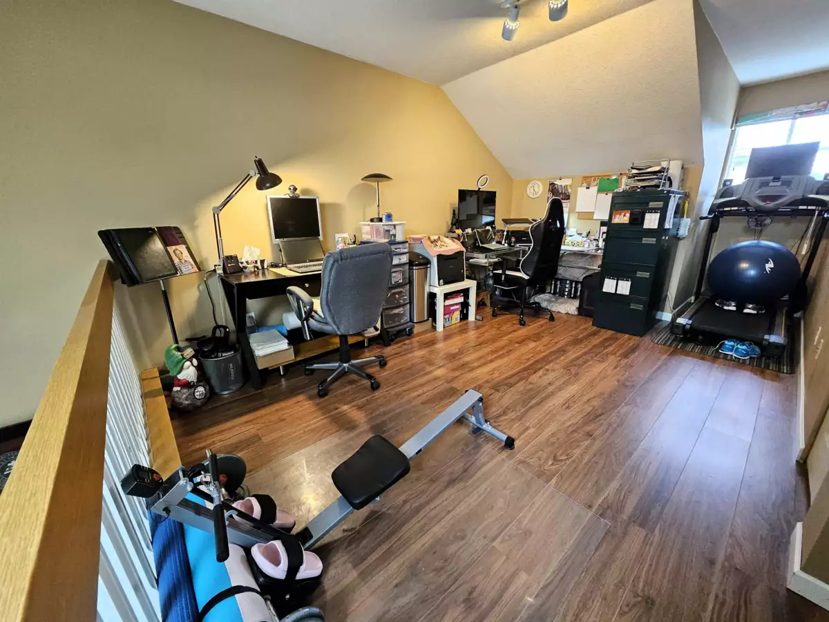 Primary Bathroom Photo of 208 7837 120a Street, Surrey, BC