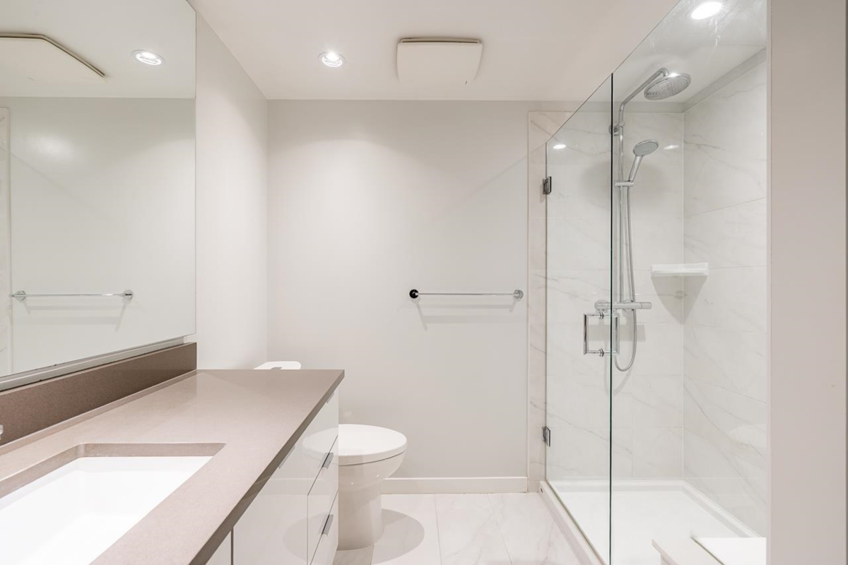 Guest Bathroom Photo of 903 3333 Brown Road, Richmond, BC