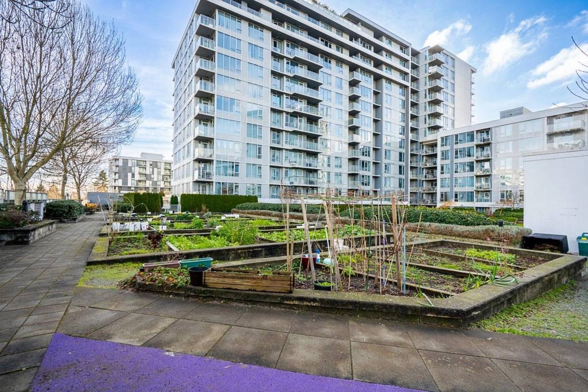 Outdoor Kitchen Photo of 903 3333 Brown Road, Richmond, BC
