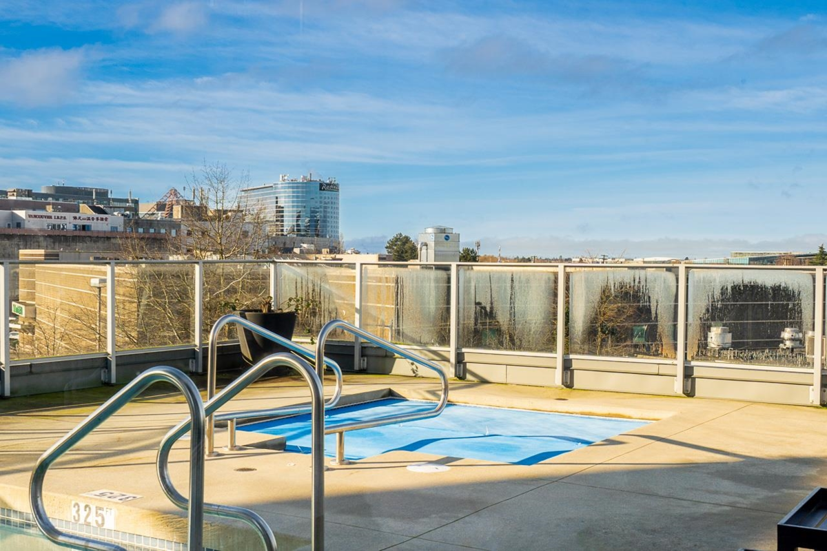 Swimming Pool Photo of 903 3333 Brown Road, Richmond, BC