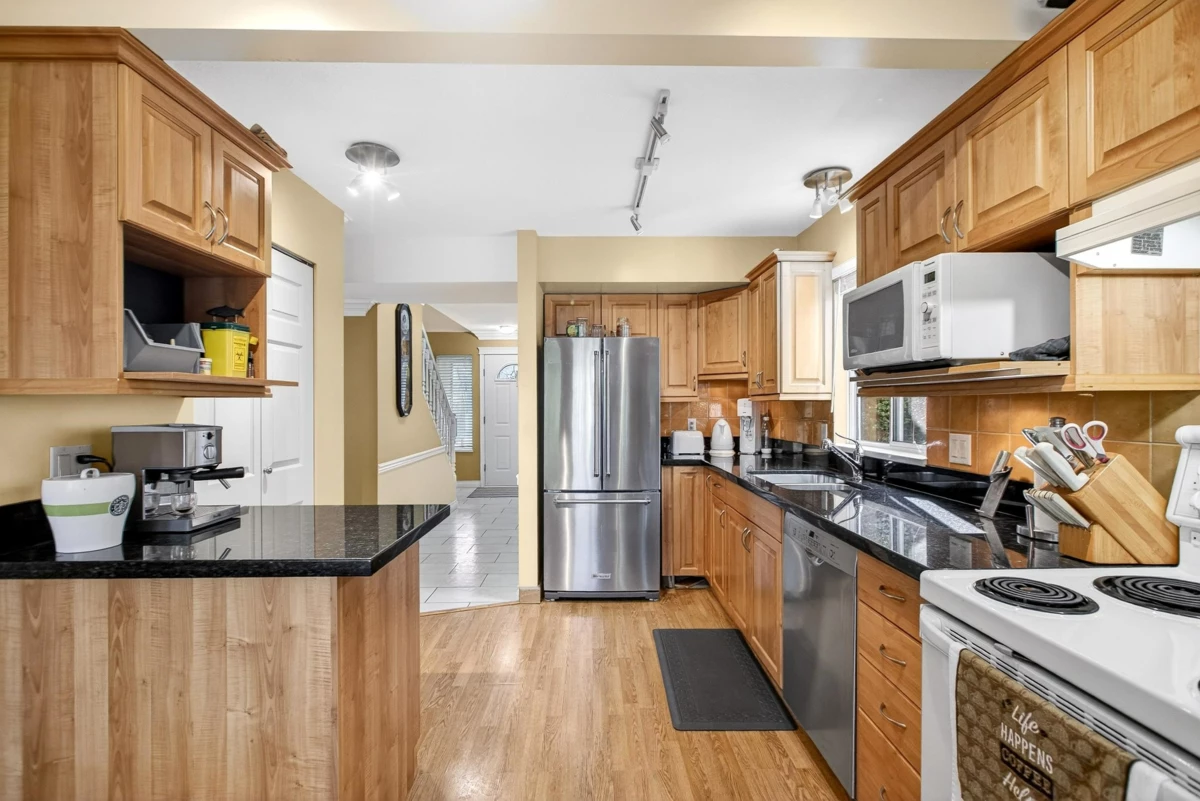 Living Room Photo of 24 20888 Mckinney Avenue, Maple Ridge, BC