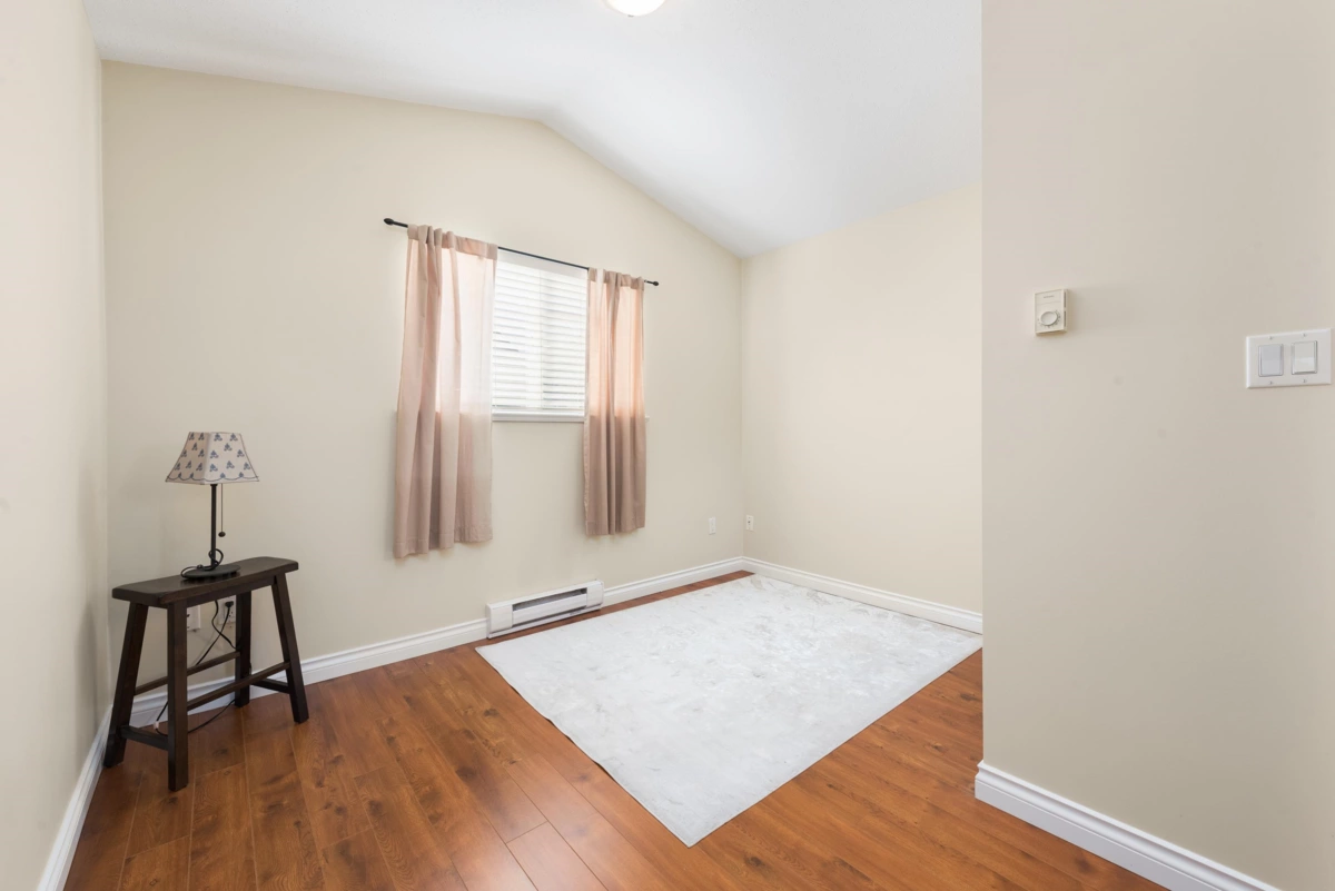 Guest Bathroom Photo of 22106 Lemon Avenue, Richmond, BC