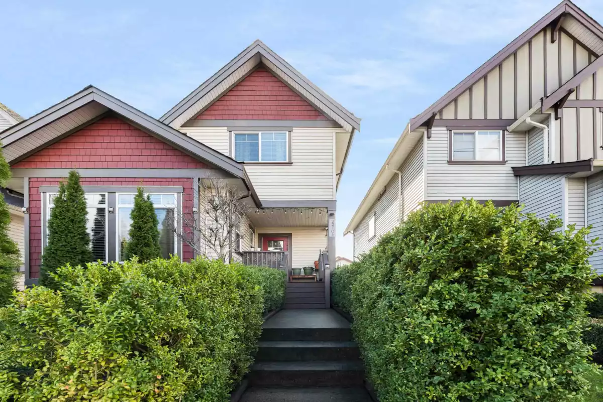 Hot Tub / Spa Photo of 22106 Lemon Avenue, Richmond, BC