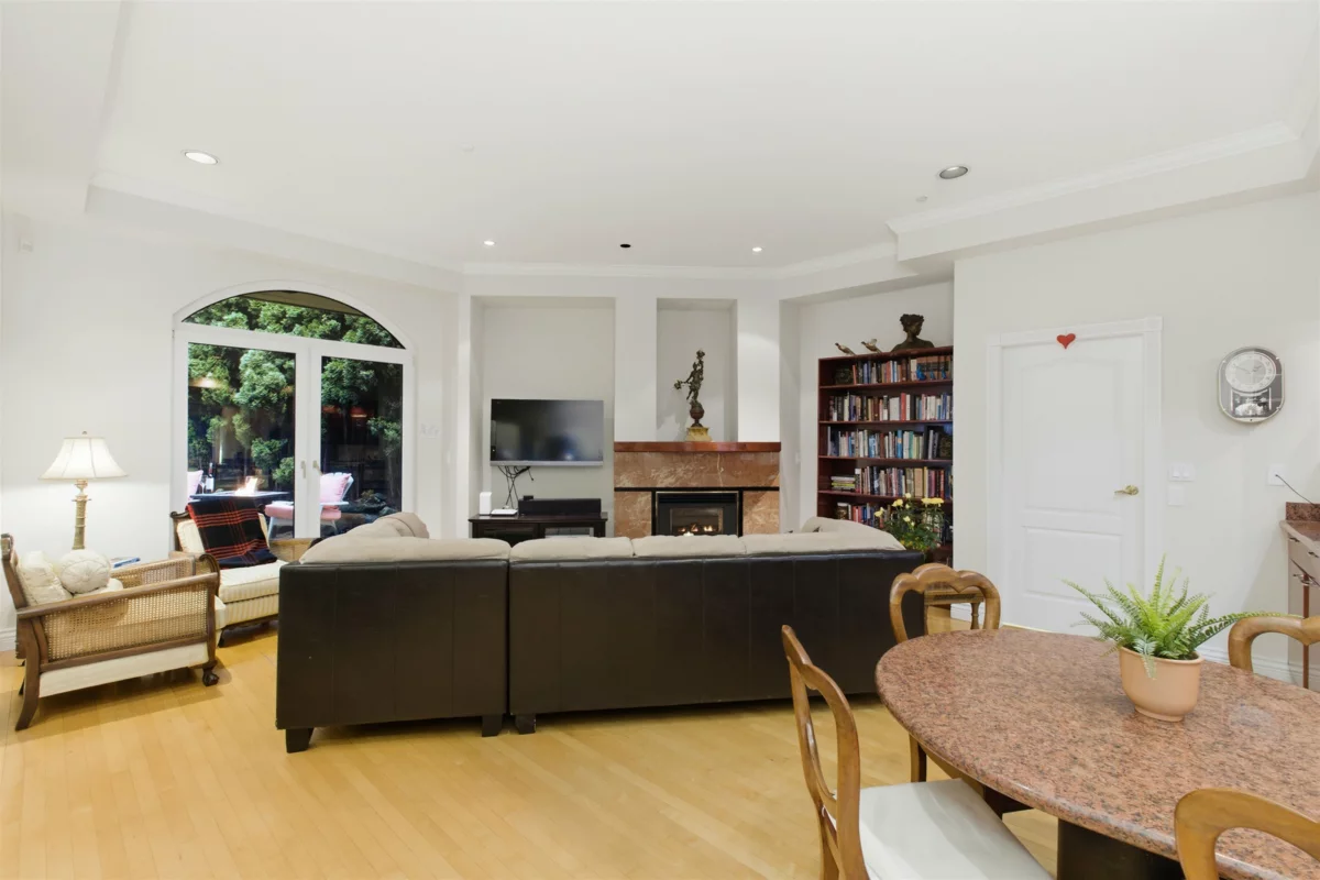 Bedroom 2 Photo of 2635 Rosebery Avenue, West Vancouver, BC