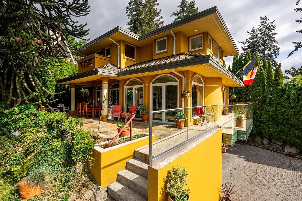 Exterior Rear Photo of 2635 Rosebery Avenue, West Vancouver, BC