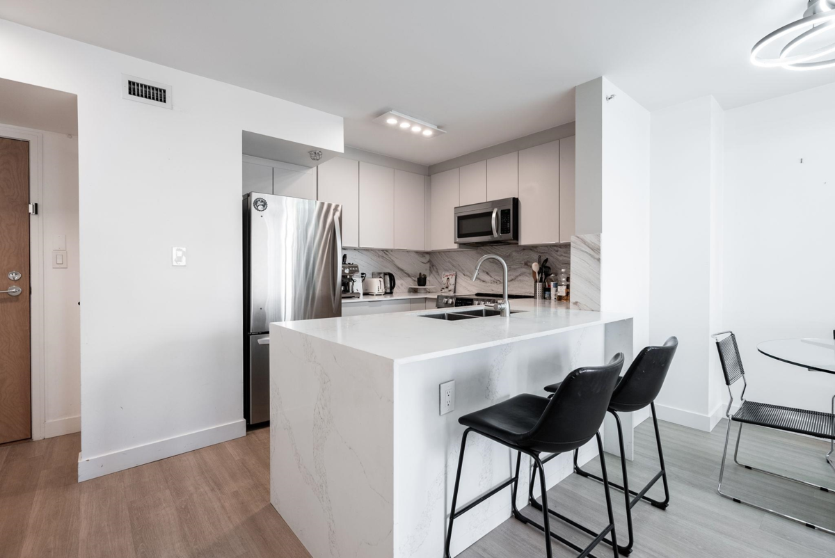 Breakfast Nook Photo of 402 1003 Pacific Street, Vancouver, BC