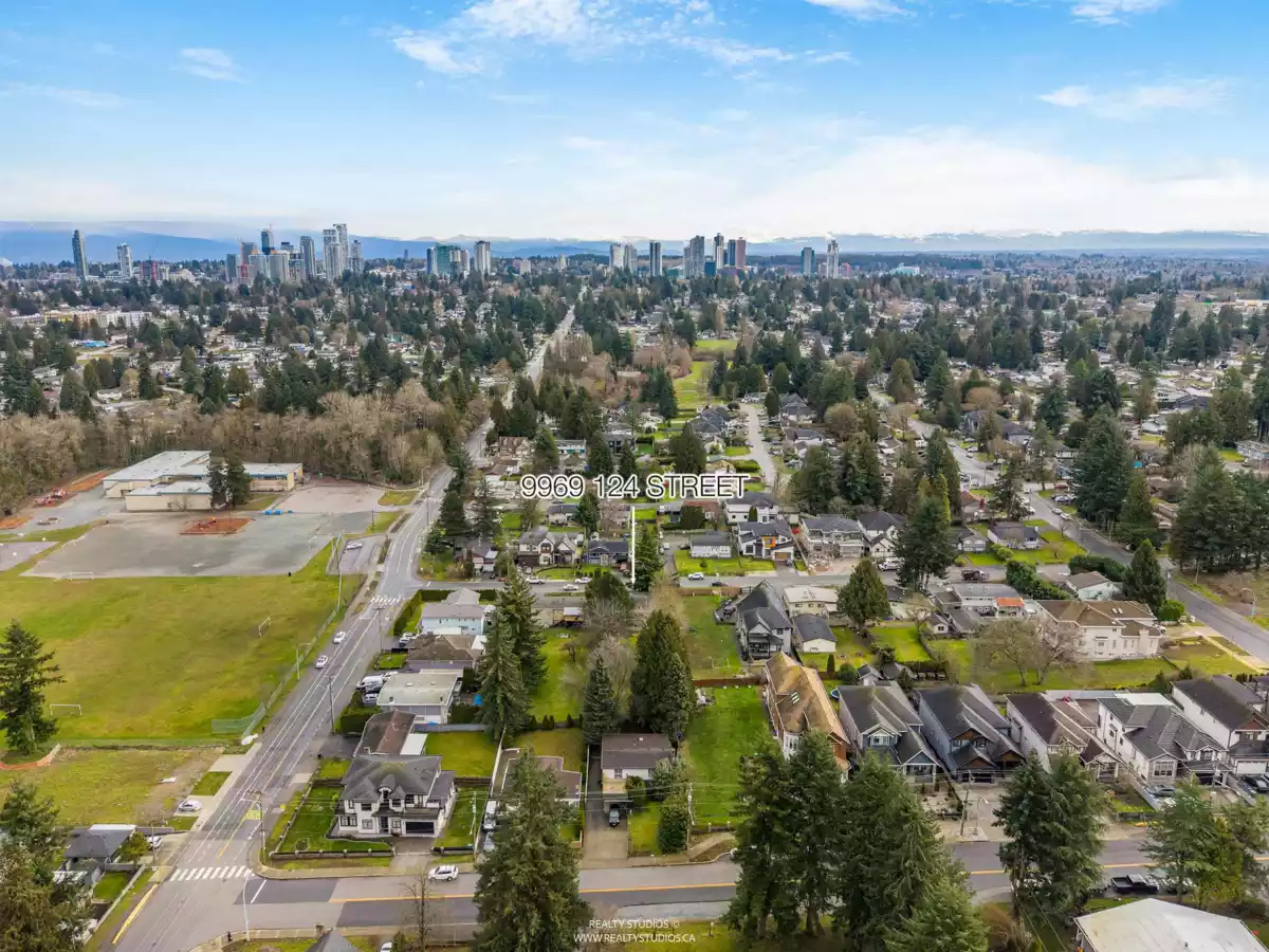 Breakfast Nook Photo of 9969 124 Street, Surrey, BC