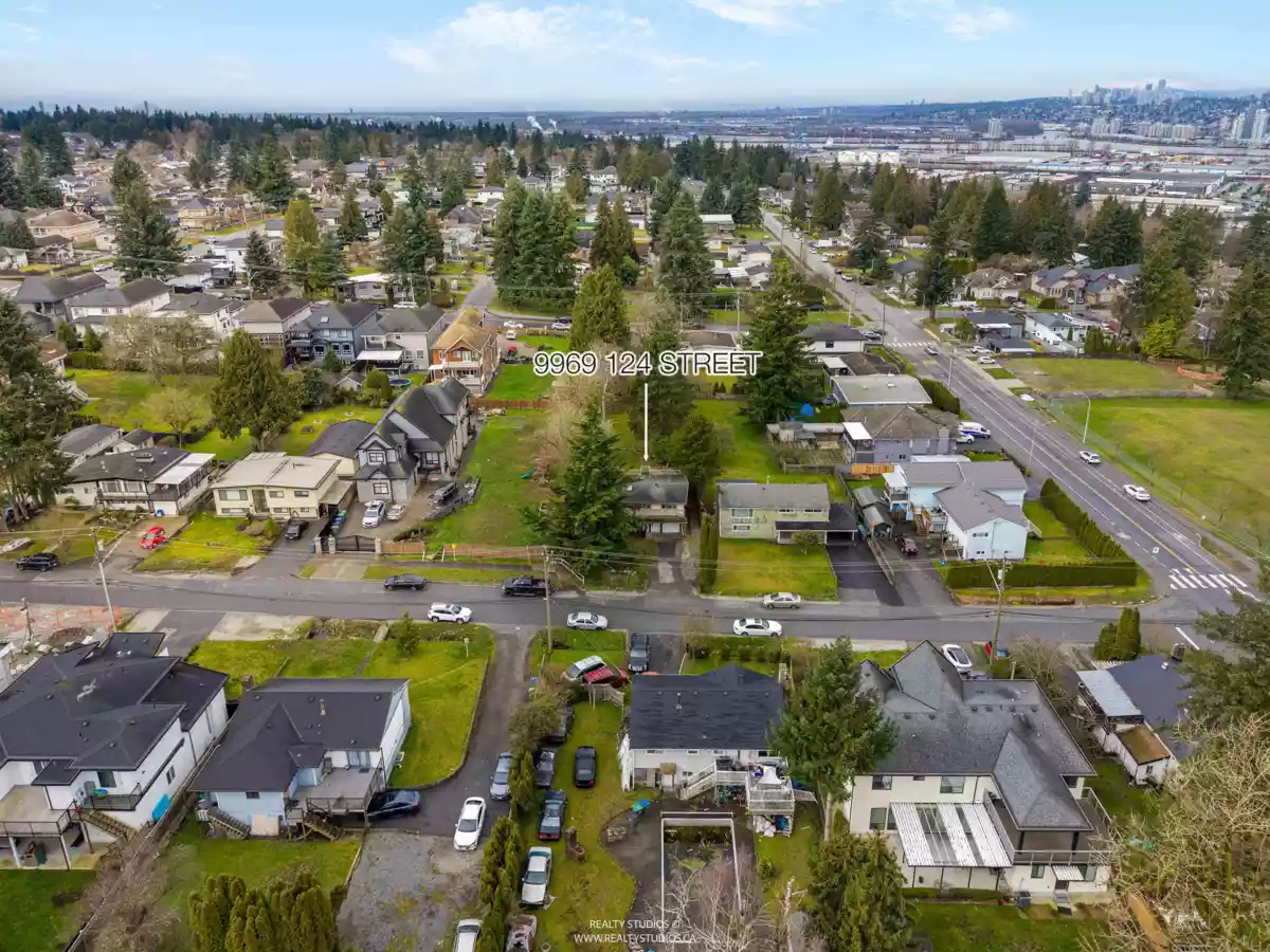 Dining Area Photo of 9969 124 Street, Surrey, BC