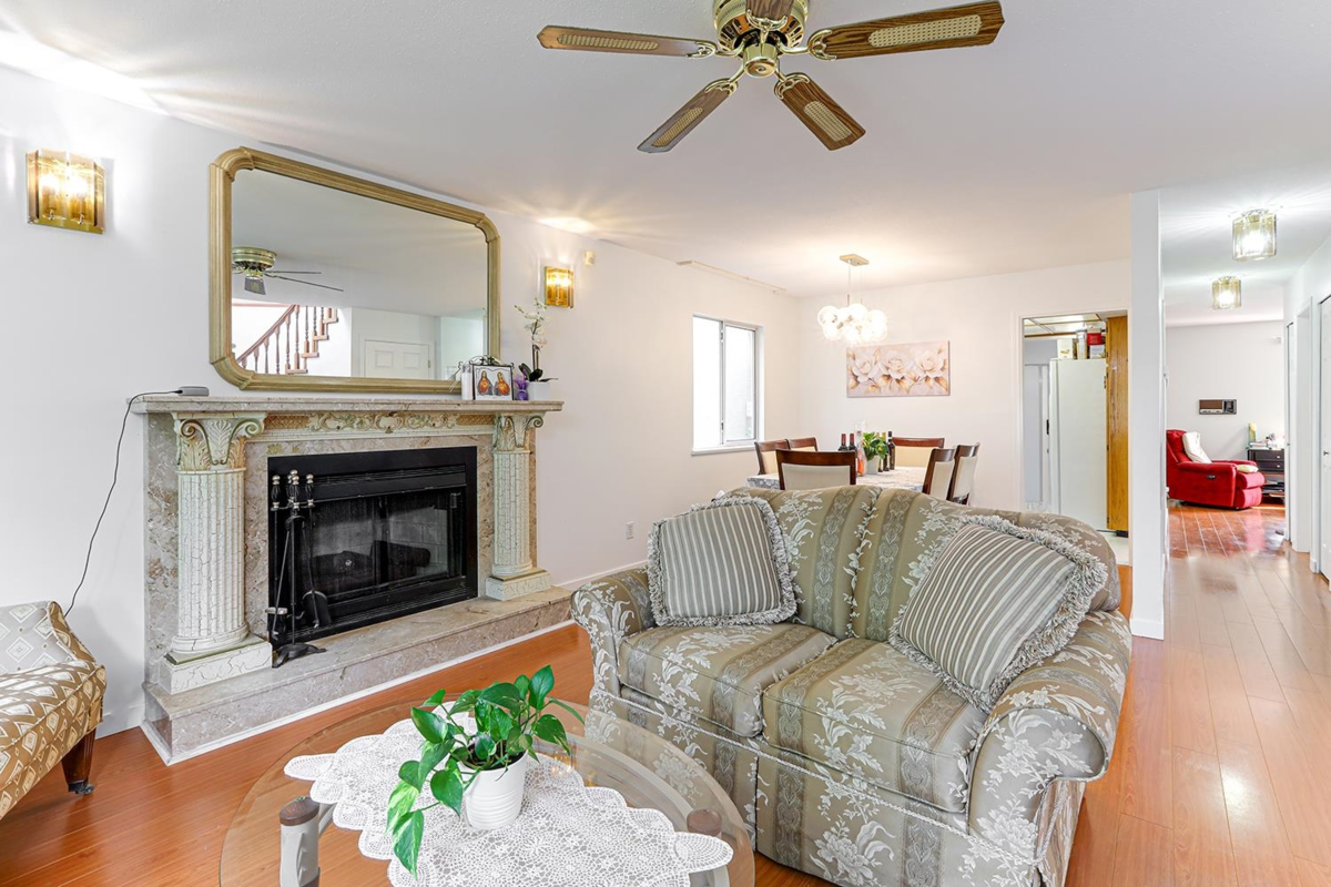 Dining Area Photo of 8006 Chester Street, Vancouver, BC