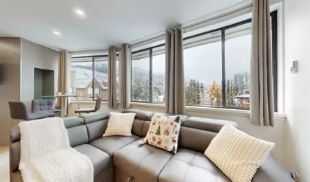 Breakfast Nook Photo of 301 4111 Golfers Approach, Whistler, BC