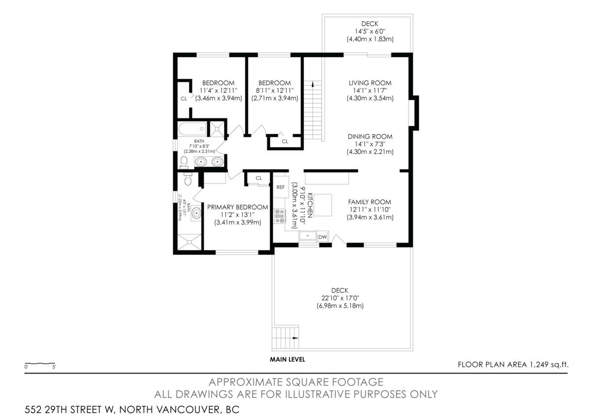 Swimming Pool Photo of 552 W 29th Street, North Vancouver, BC