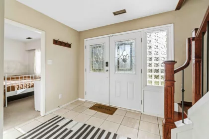 552 W 29th Street, North Vancouver, BC