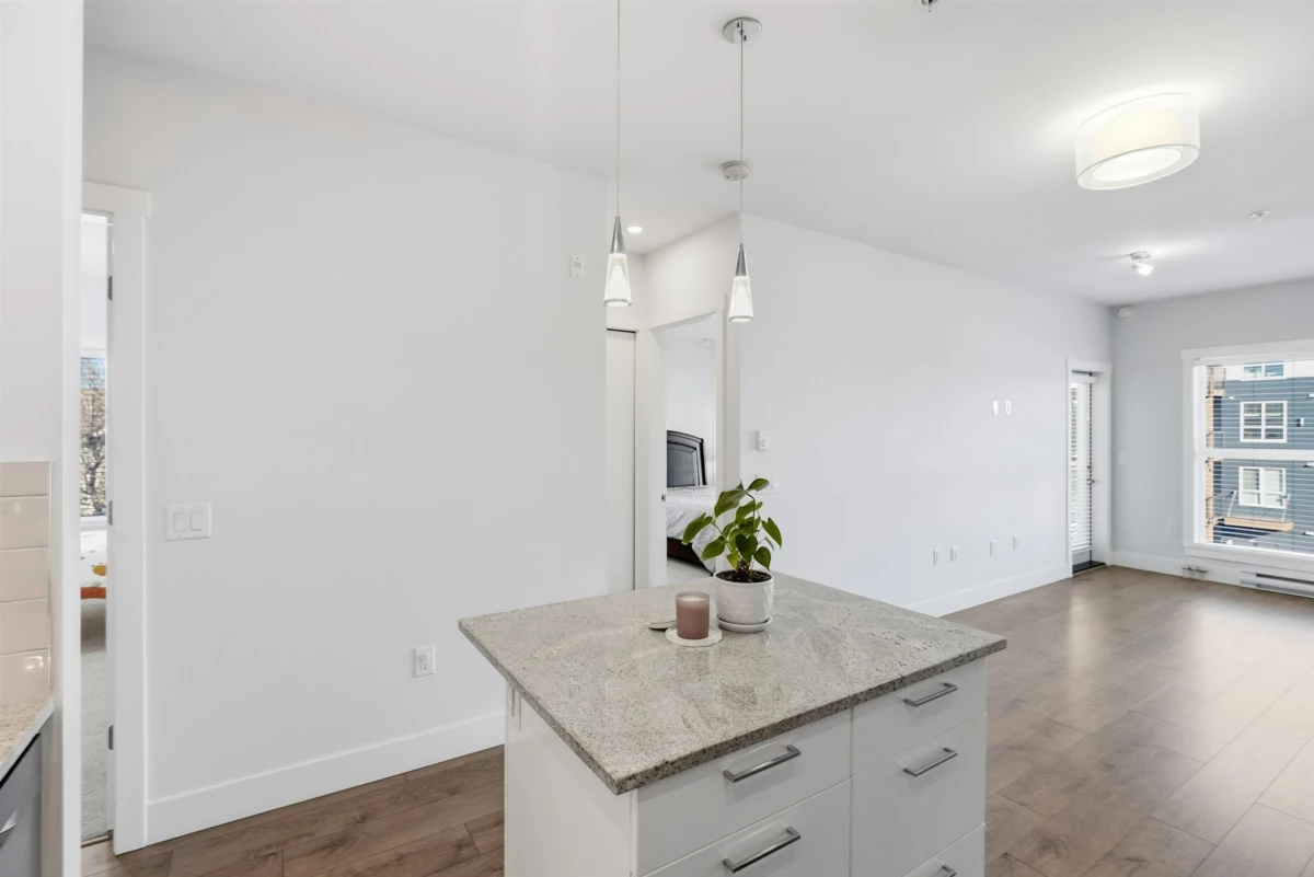 Family Room Photo of 310 20175 53 Avenue, Langley, BC